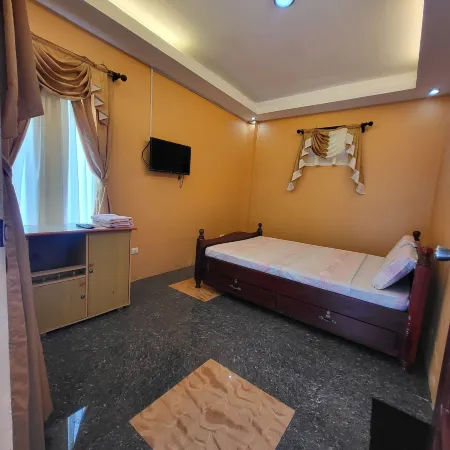 Luzmin BH - Beachfront Cottages