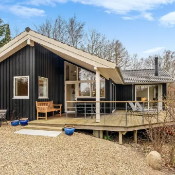 "Nico" - 70m to the Fjord