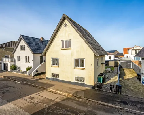 "Ullakarin" - 200m from the Sea Hotels in Thyboron