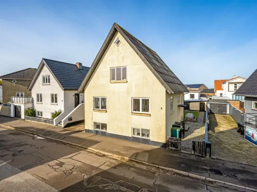 "Ullakarin" - 200m from the Sea Hotels in Thyboron