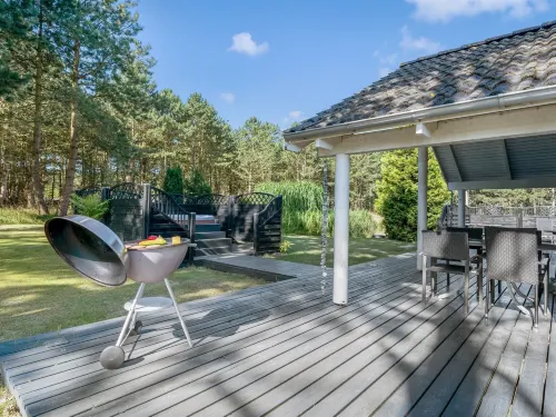 "Matine" - 800m from the Sea