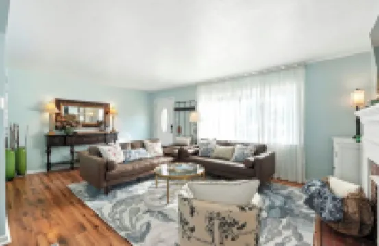 Adorable, Peaceful Retreat In Premier Fort Wayne Location, Sycamore House