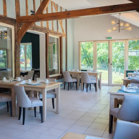 Logis Hôtel-Restaurant Domaine de Montecristo et Gîte l'Évasion Dantès Hoteles en Aube