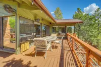 Hot Tub, Fire Pit & Deck: Chic Arizona Retreat - WiFi
