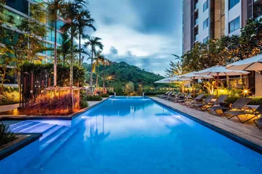 รูปภาพของSea View High Floor 2 Bed Room Excellent Location