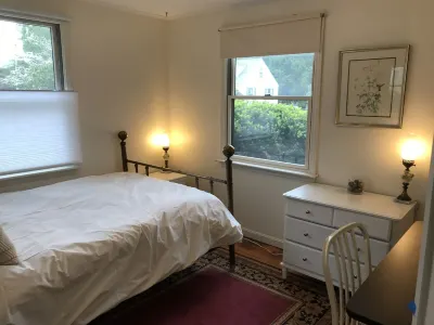 Cozy,Convenient & Close to Beaches.Comfortably relax after enjoying nearby sites Hotels near Robinson Woods Preserve