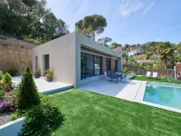 Villa in Lloret de Mar with Private Pool - Villaer