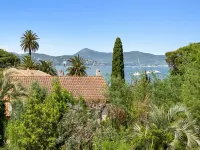 Modern apartment sea view -2BR-4P- Saint-Tropez - 3-Star