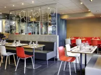 Ibis Roanne Hotel a Cherier