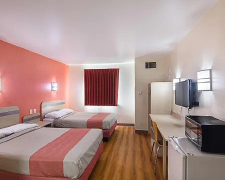 Motel 6 Terrell, TX Hoteles en Terrell