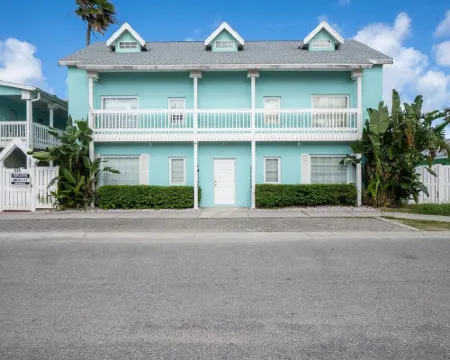 Beach Bliss 1 first floor unit Hotels in Flagler Beach
