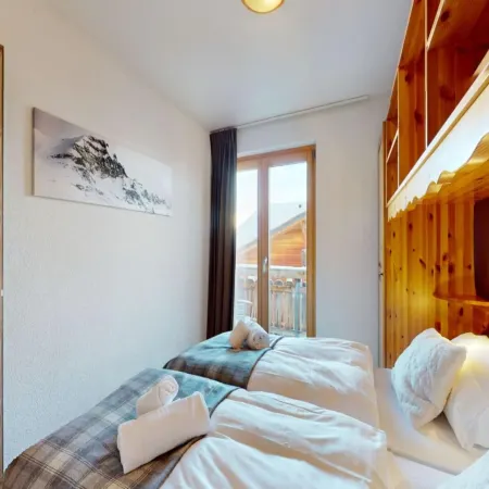 Appealing apartment with balcony