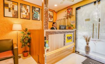 FabHotel Prakash Inn - Nr Mumbai International Airport