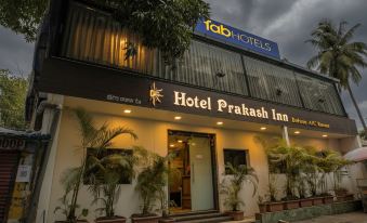 FabHotel Prakash Inn - Nr Mumbai International Airport