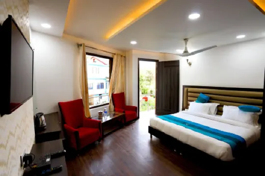 The Hoften Blue Magnets, Dalhousie