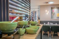 Holiday Inn MANCHESTER - WEST by IHG - 朝食