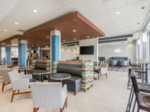 Holiday Inn Express & Suites GREENVILLE SE - SIMPSONVILLE by IHG Hotels in Simpsonville