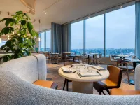 Mövenpick Hotel Brussels Airport Hoteles cerca de Estación de metro Roodebeek