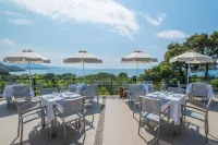 Delfinia Hotel & Bungalows - breakfast