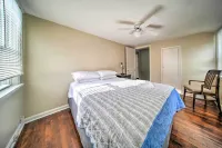 Eastlake Home w/ Patio < 1 Mi to Lake Erie! - Homestays