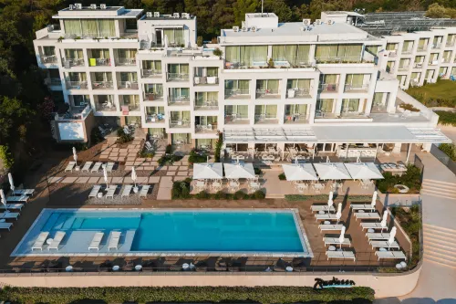 Radisson Resort Skiathos - piscina