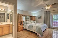 2 Mi to Golf: Hot Tub Hideaway in Ocean Pines - 3-stjärniga
