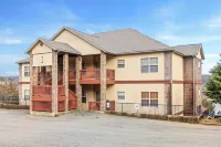 Rockwood Lakeview Getaway Incredible Location!