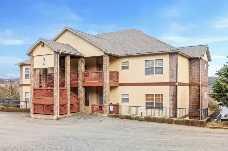 Rockwood Lakeview Getaway Incredible Location!