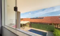 Apt in Condo w/ Pool 850m from the Beach - Srr0007 - appartements de vacances