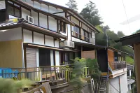 J-Hoppers Kumano Yunomine Guesthouse