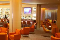 Hyatt Regency Irvine - Bar