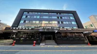 Mokpo Family Tourist Hotel Hotel berhampiran Mokpo Station