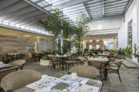 Pop Art Hotel CLC Mamonal Cartagena Hotels in Turbaco