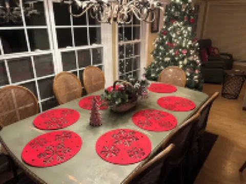 Hannah's Hideaway-3 Miles To Stores, Restaurants, Sleeps 16, No Steps To water!