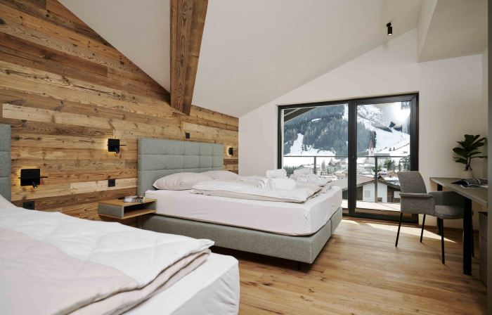Chalet in Berwang with Ski-in/Ski-Out Access