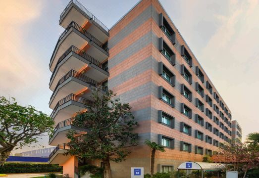 호텔 내부 전경