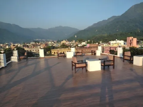 Hotel arti cottage Hotels near Ram Jhula