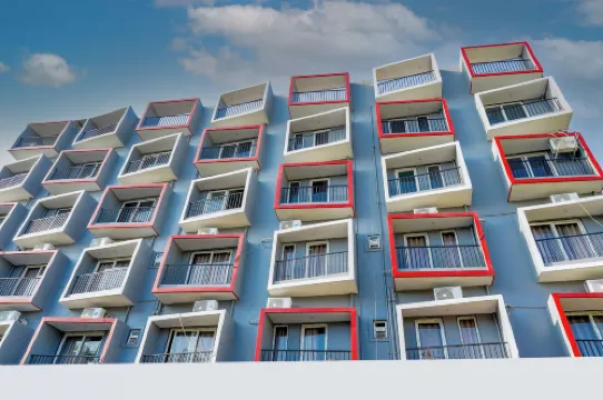 Navneeta Grand Hotel & Banquet Hall