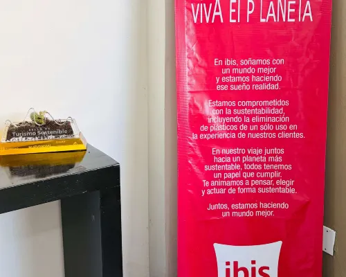 Ibis Monterrey Valle Photos