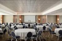 Fort Pontchartrain Detroit, a Wyndham Hotel - Business