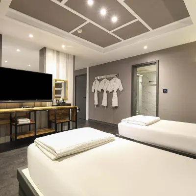 Gwangju Hanam Hotel E Hotels near Hannam Industrial Complex