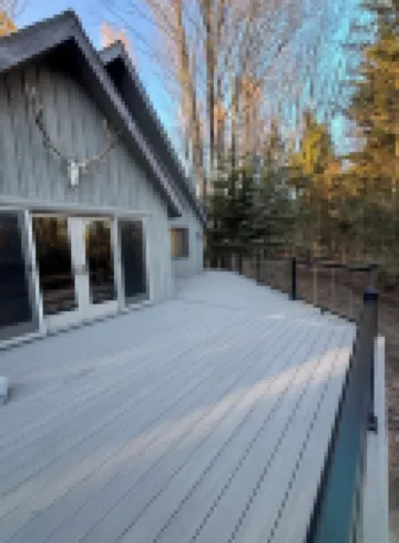 NEW! Cozy 3-bedroom 2-bath, 175 ft on Betsie River, 1 mile to Crystal Mountain