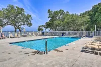 Ocean Club Condo Spectacular View and Beach Access! - Strand