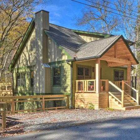 Creekside Craftsman Retreat in North GA Mountains!