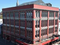 The Chamberson Hotels near Baldwin Street
