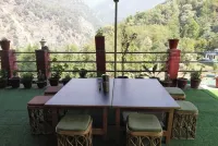 Hotel Snow View Chopta - parking