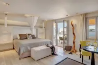 Kouros Art Hotel (Adults Only)