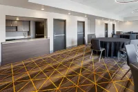 Holiday Inn & Suites COLUMBIA NE - FT JACKSON AREA by IHG