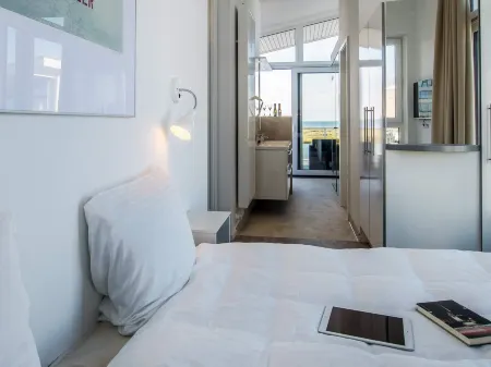 8 person holiday home in Wendtorf