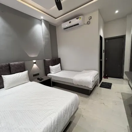 Hotel Shiva Palace
